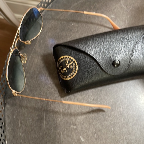 Ray an sunglasses